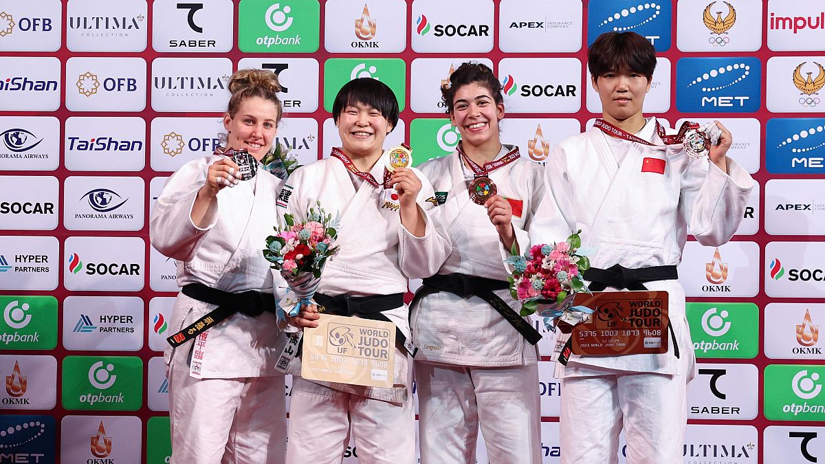Il podio della categoria -78 Kg donne: la prima a sinistra, con l'argento, è Giorgia Stangherlin. (Tashkent, 5.3.2023)
