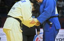 A judoca japonesa Takayama Rika, que venceu a italiana, Giorgia Stangherlin, em Taskent