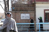 Afganistan'da üniversiteler kız öğrenciler olmadan eğitime başladı