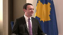 Albin Kurti, primer ministro de Kosovo, está dispuesto a "discutir sobre todos los temas" con Serbia