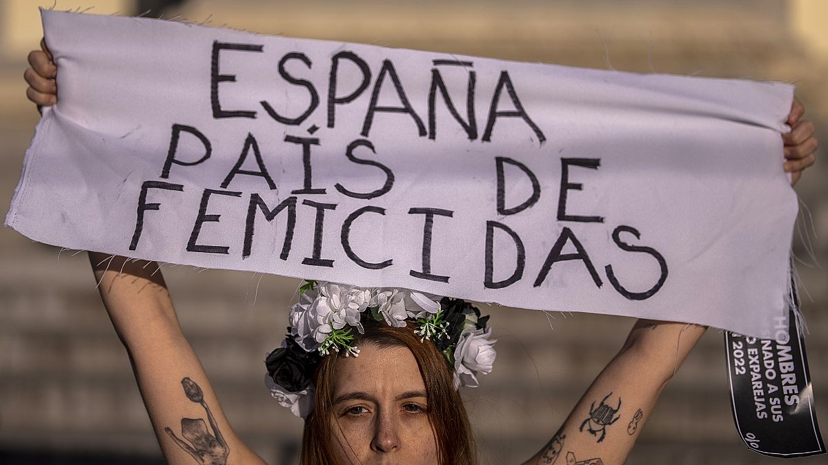 Femen-Demo gegen Gewalt gegen Frauen in Madrid Ende Januar
