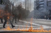صدامات بين الشرطة والمتظاهرين اليونانيين في أثينا