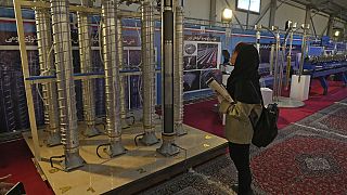 نمایش سانتریفیوژهای ساخت ایران در تهران
