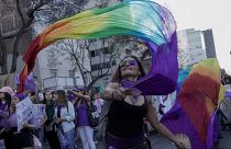 Eine Frau in Mexiko-Stadt während einer Demonstration zum Internationalen Frauentag