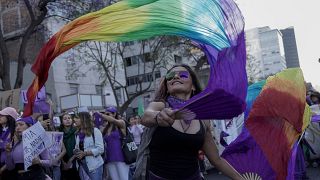 Eine Frau in Mexiko-Stadt während einer Demonstration zum Internationalen Frauentag