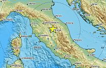 ضرب الزلزال وسط إيطاليا