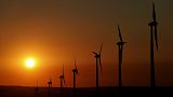 Turbinas eólicas al atardecer