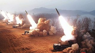 Un missile balistique intercontinental (ICBM) Hwasong-15 lancé à l'aéroport international de Pyongyang en Corée du Nord, le 18 février 2023