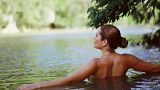 A Berlino le donne sono autorizzate a nuotare in topless nelle piscine pubbliche