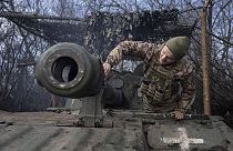 Im Osten der Ukraine liefern sich Kiews Truppen und die russischen Einheiten schwere Gefechte um die Stadt Bachmut