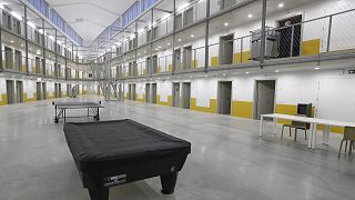 السجن الجديد الذي استقبل السجناء في بلجيكا