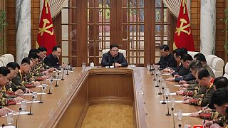 اجتماع للجنة العسكرية المركزية لحزب العمال الحاكم برئاسة الزعيم كيم جونغ أون