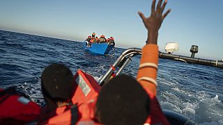 30 migrants missing after shipwreck off Libya