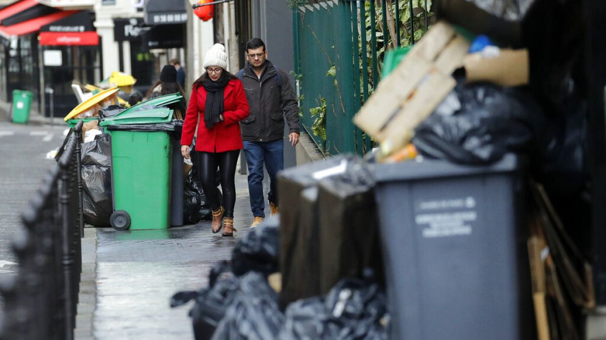 Fransa'da çöpçülerin grevi