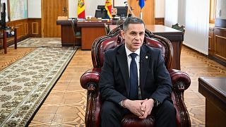 Ministro da Defesa da Moldávia durante a entrevista com a France Press