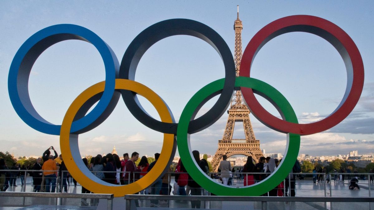 The Olympic rings set up at Trocadero plaza following the announcement of the 2024 Games, 14 September 2017. 