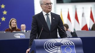 O presidente da Lituânia, Gitanas Nauseda, discursou no Parlamento Europeu