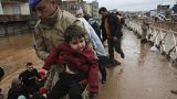 إجلاء سكان من المناطق المتضررة من الفيضانات في تركيا