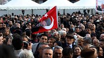 Partisans de l'opposition à Ankara, en Turquie, le 6 mars 2023