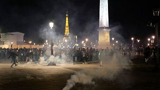 تظاهرات معترضان به تصمیم دولت در پاریس