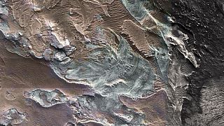 "Mars'ın Ekvatoruna Yakın Bir Buzul Kalıntısı 