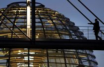 Die Kuppel des Reichstags, Sitz der Deutschen Bundestags in Berlin