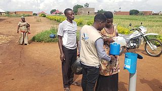 Burundi : "Water for Development" purifie l'eau avec du chlore local