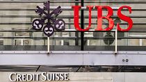 Логотипы UBS и Credit Suisse