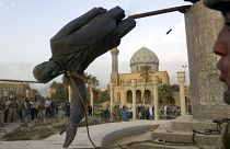 پایین کشیدن مجسمه صدام حسین در میدان فردوس بغداد، ۹ آوریل ۲۰۰۳