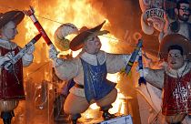 حرق التماثيل في مهرجان لا فالاس الإسباني 