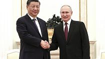 Vlagyimir Putyin szívélyesen fogadta Hszi Csin-pinget 