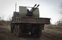 Equipamento militar ucraniano perto de Bakhmut, região de Donetsk
