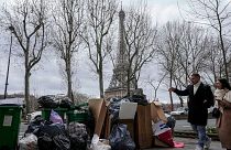 زباله‌های انباشته‌شده در پاریس