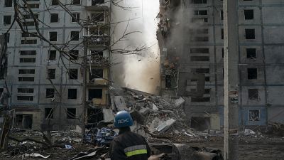 دمار بعد قصف روسي على مدينة زابوروجيه  09/10/2022