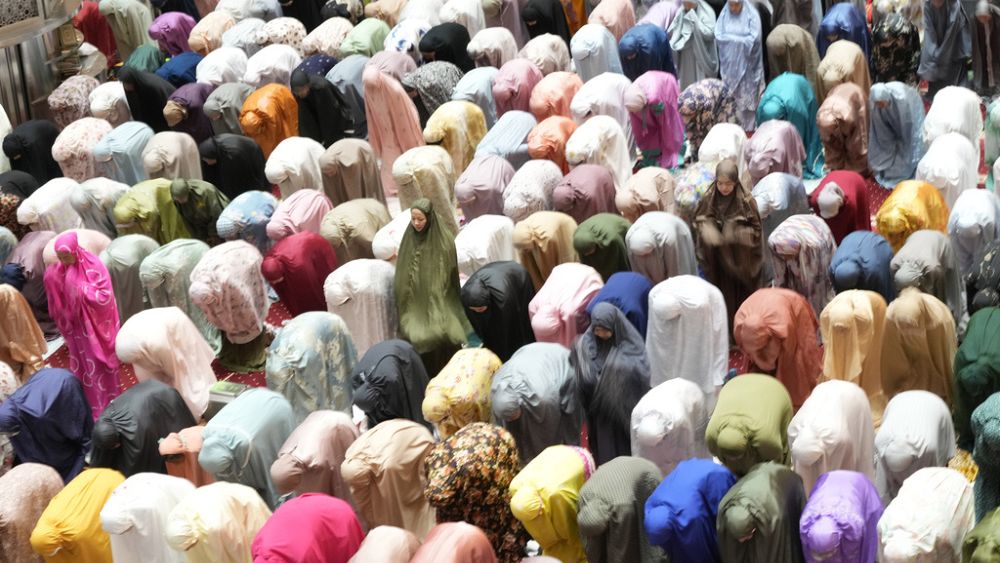 Video: Ramadhan dimulai di Indonesia