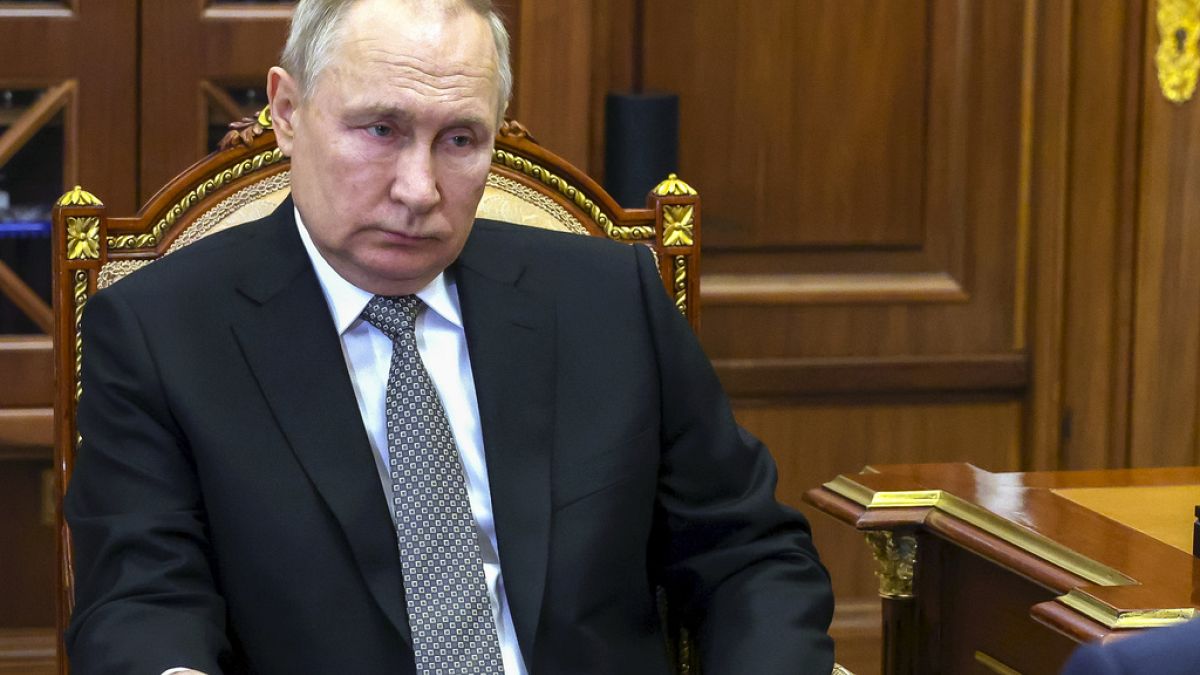 Vlagyimir Putyin orosz elnök egy Kreml által 2023. március 23-án közölt fotón 