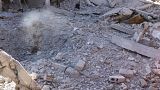 بعد انفجار ضرب مبنى في دير الزور، سوريا، 8 مارس 2023.