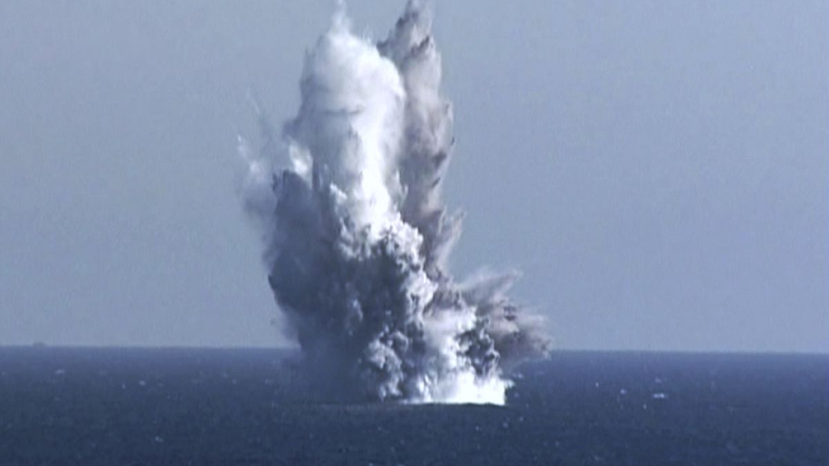 Kuzey Kore insansız denizaltıyı test etti