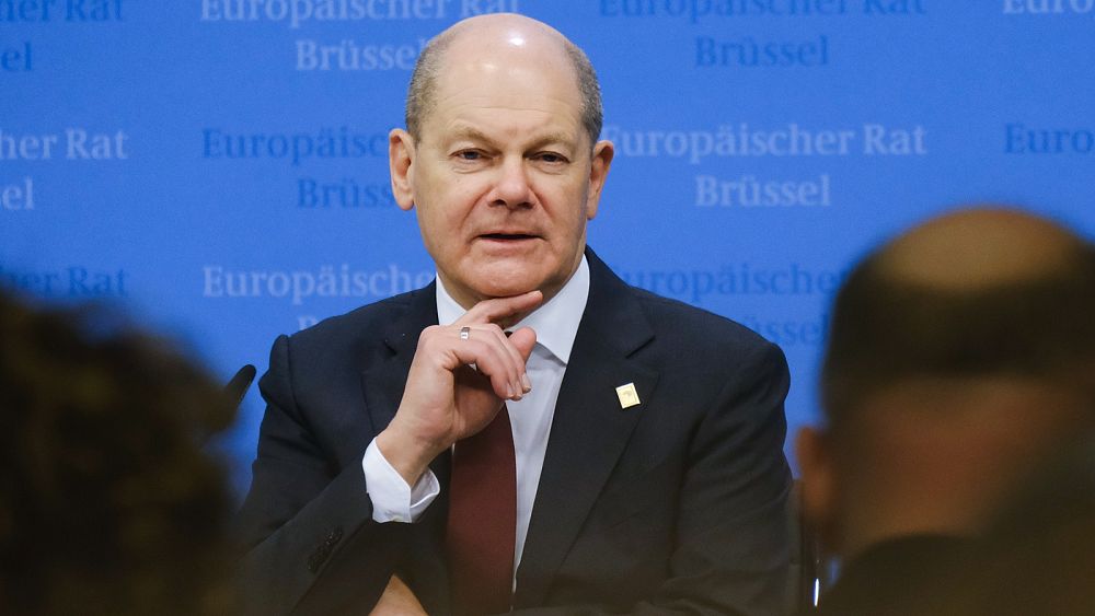 EU leaders insist eurozone is ‘resilient’ as Deutsche Bank plunges