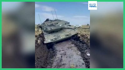 Videos claim Leopard 2 tanks are stuck in Ukrainian mud