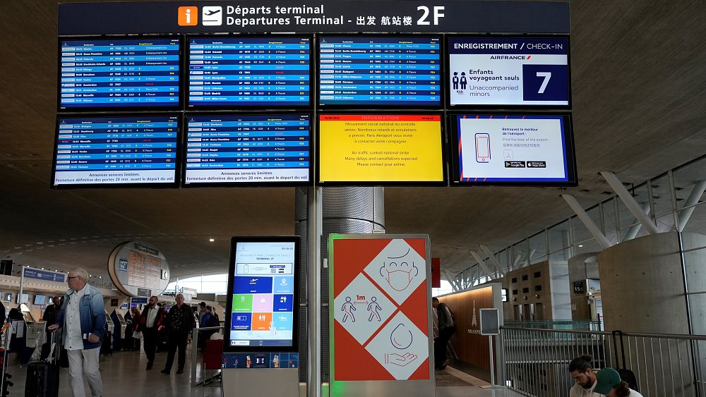 Les perturbations du trafic aérien en France se poursuivent