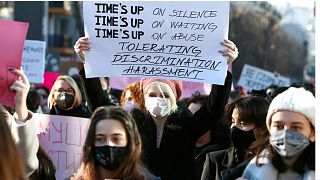 مسيرة للاحتجاج على التحرش الجنسي بالنساء على مواقع التواصل الاجتماعي وسياسة الإفلات من العقاب على هذا النوع من العنف، مقدونيا، 3 فبراير 2021