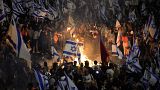 Tüntetés Tel Avivban a védelmi miniszter menesztése után