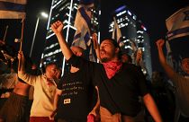 Des manifestants à Tel-Aviv ce dimanche soir