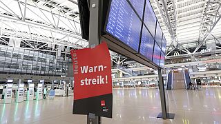Almanya'da havalimanı çalışanları greve gitti