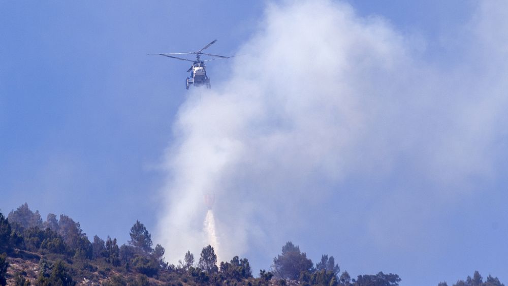 VÍDEO: Sin comentarios: El primer gran incendio de la temporada en España está bajo control