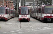 Des tramways à l'arrêt à Duisbourg, en Allemagne (27/03/23)