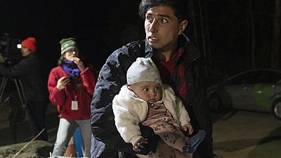 Mahamed Yusef Niazi, refugiado afegão, tenta alcançar o Canadá