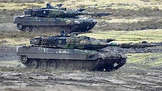 Alman üretimi Leopard2 tankları