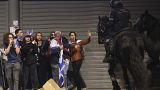 Полиция разгоняет акцию протеста в Тель-Авиве